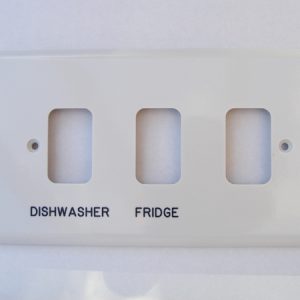 Swift TPP DW/F4B Twin Plastic Plate 'D/WASHER FRIDGE 4mm Blac